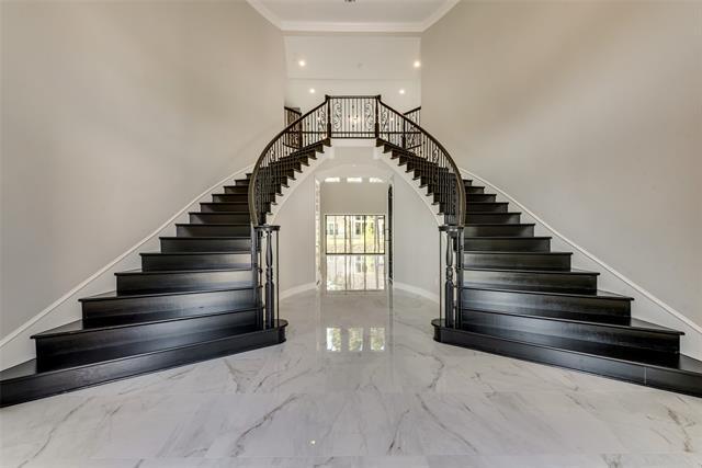 Building Photo - 916 Savannah Trl