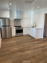 Building Photo - 24306 Victory Blvd