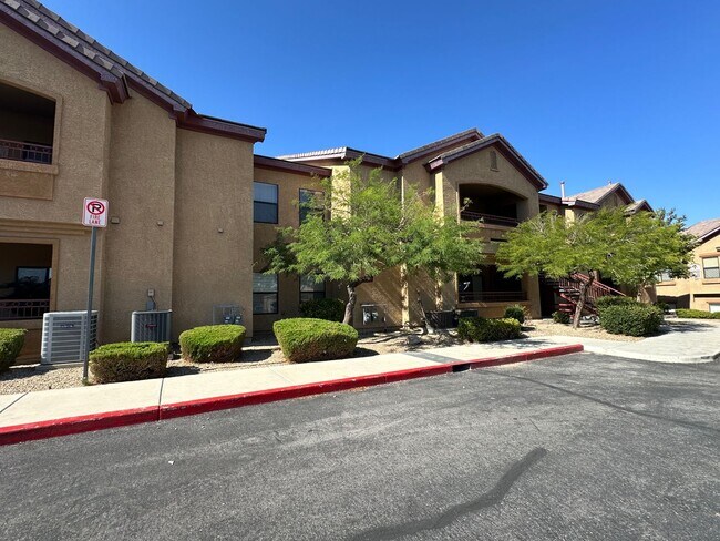 Building Photo - Second-Floor Condo With Relaxing Balcony Located In Northwest Las Vegas