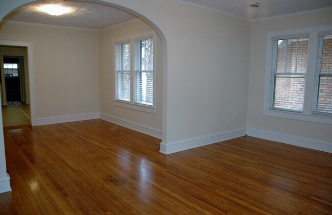 Building Photo - Cottages at Norman - 4 Bedroom 2 Bathroom ...