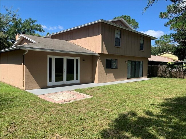 Foto del edificio - 4913 Rockledge Cir