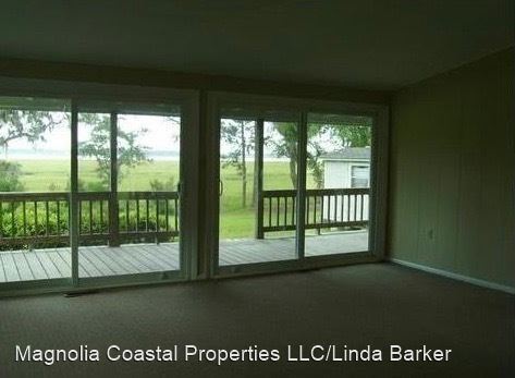 Building Photo - 3 br, 1 bath House - 534 Marshview Drive