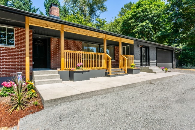 Building Photo - 10964 SE 284th St