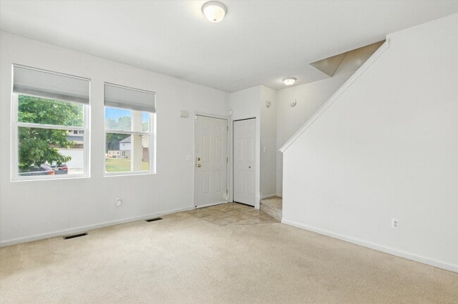 Building Photo - 1738 Weeping Willow Ct