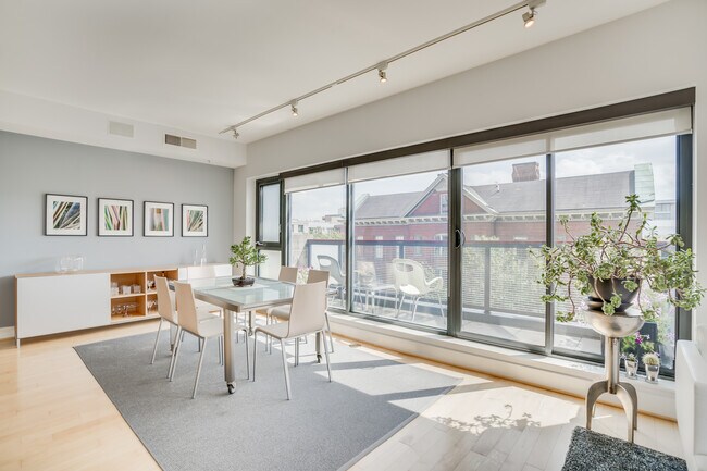 Foto del edificio - 1401 Q St NW