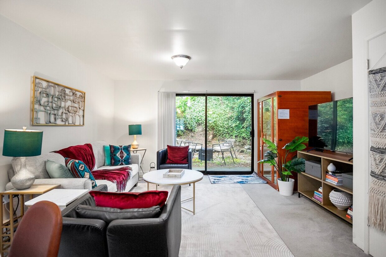 Foto principal - 5317 189th St SW