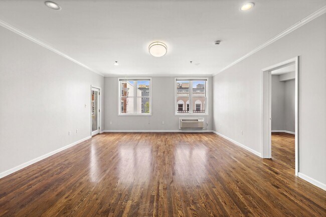 Foto del edificio - 518 Monroe St