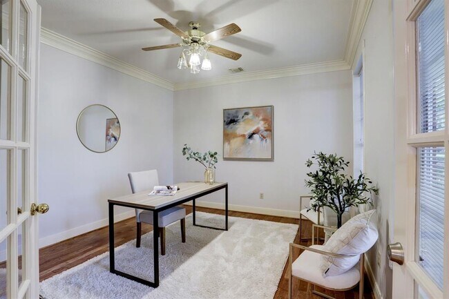 Building Photo - 4011 Rosebank Dr