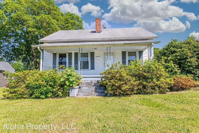 Building Photo - 3 br, 1 bath House - 22 Blake St