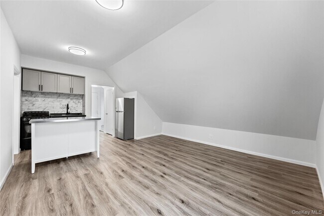 Foto del edificio - 3 Harbor Ln