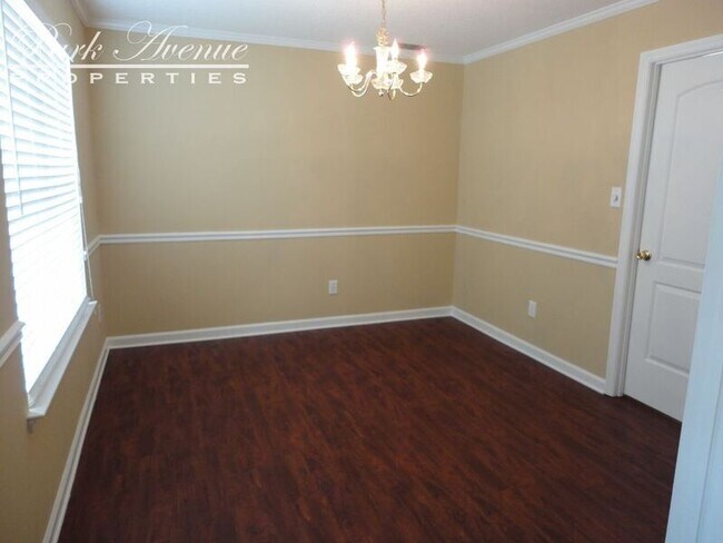 Building Photo - 396 Crown Mill Dr