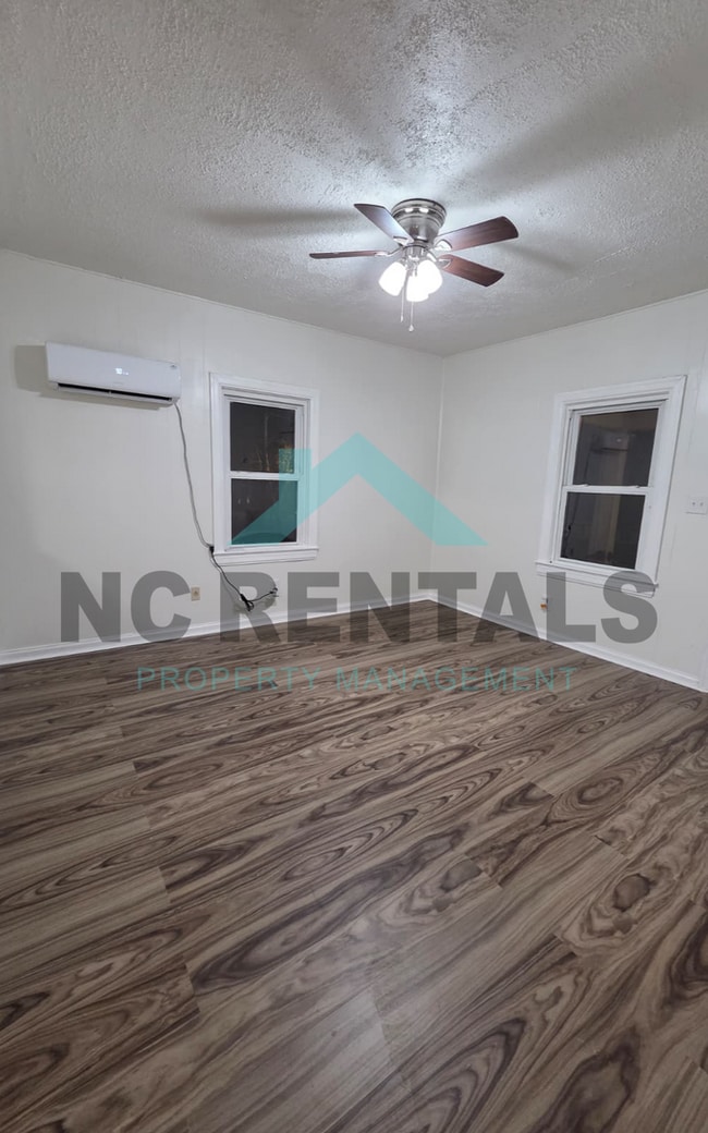 Foto del edificio - 1302 Cypress St