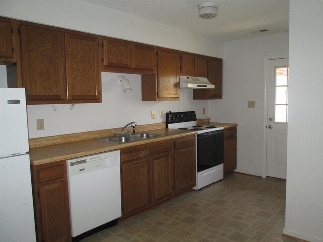 Foto del edificio - 1342 Halltown Rd