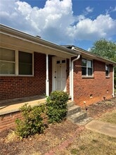 Building Photo - 101 Clinton Dr