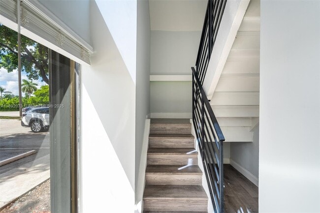 Foto del edificio - 6211 SW 116th Pl