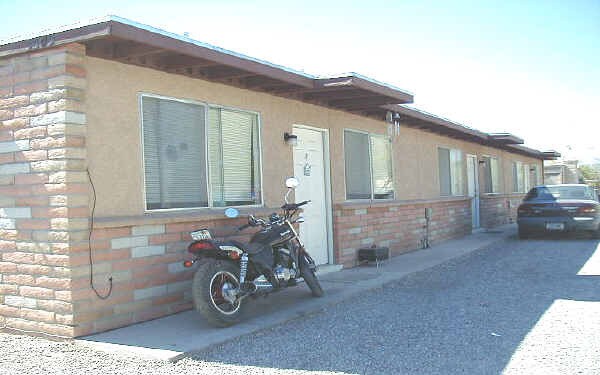 Primary Photo - 3609-& 3611 E Glenn St
