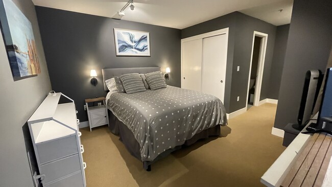 Photo - 190 15th St Townhome