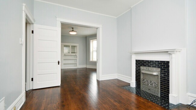 Building Photo - 1729 N Campbell Ave