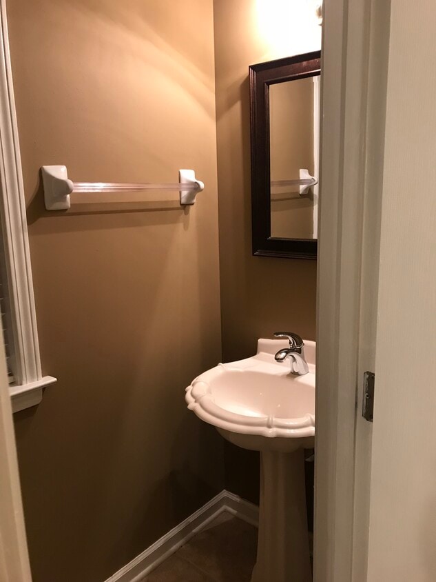 Photo - 1317 Island Pl E (Memphis, TN)