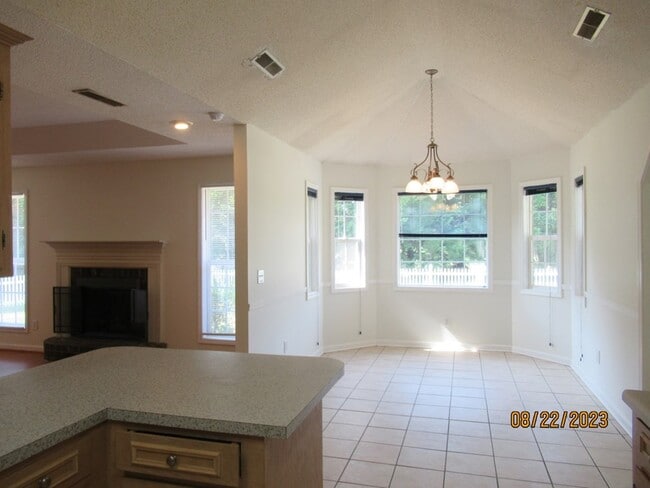 Building Photo - 6775 J J Roberts Dr
