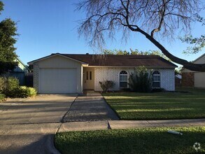 Building Photo - 5221 Norris Dr