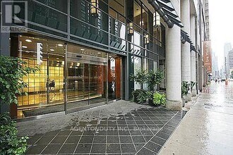 Building Photo - 1121 Bay St.