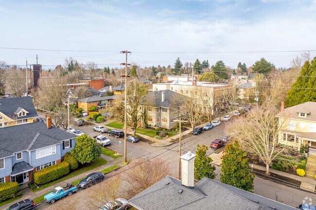 Aerial Photo - 2171 NE Schuyler St