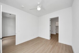 Building Photo - 2810 Riverby Rd