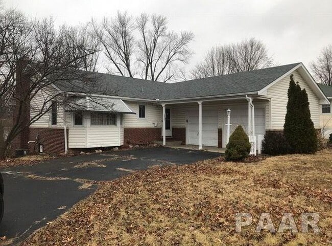 House front - 6425 N Greenmont Rd