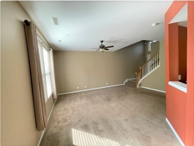 Foto del edificio - 1403 Crimson Ln