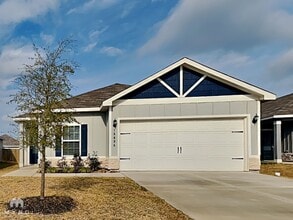 Building Photo - 15635 Plum Brk Dr