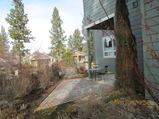 Building Photo - 61525 Cultus Lake Ct