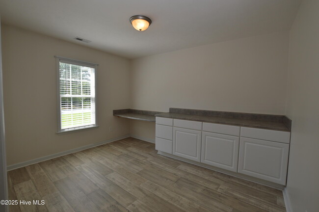 Foto del edificio - 120 Walnut Hills Dr