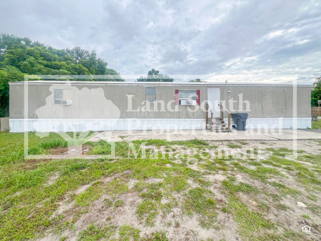Foto del edificio - 1200 Plant Ave