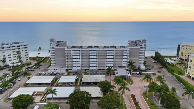 Foto del edificio - 3443 Gulf Shore Blvd N