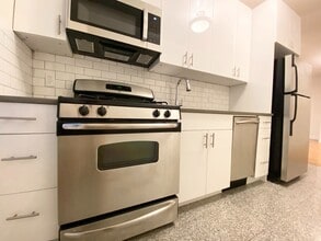Building Photo - 282 Cabrini Blvd