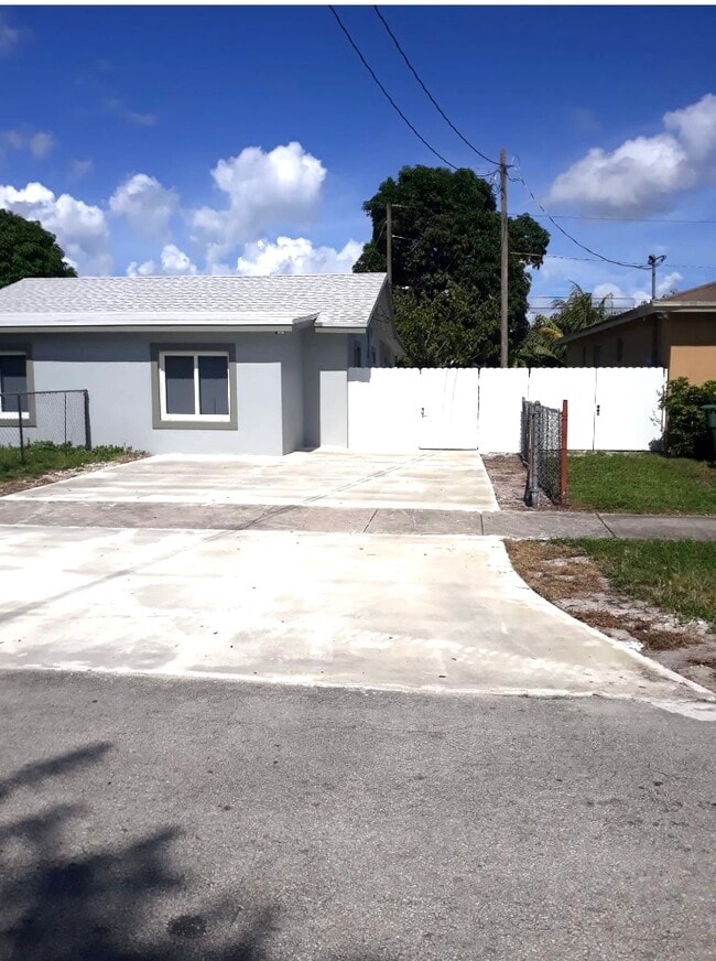 Building Photo - 2379 NW 102nd St