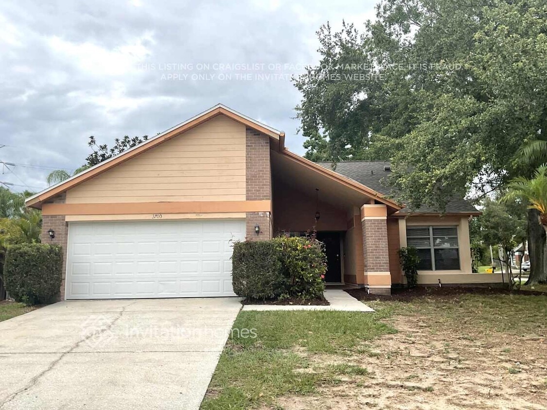 Foto principal - 3700 Montclair Dr