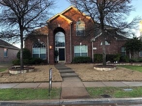 Building Photo - 1613 Clarke Springs Dr