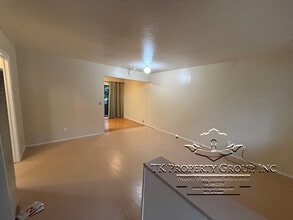 Building Photo - 307 E Maryland Dr