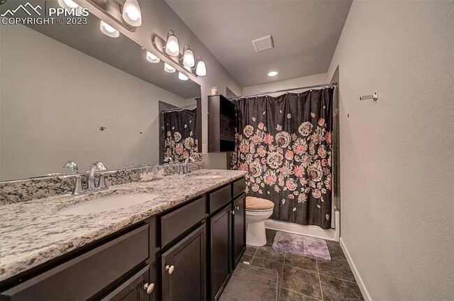 Building Photo - 9736 Wando Dr