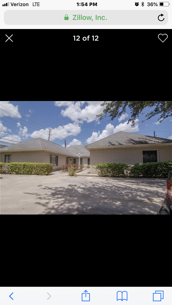 Building Photo - 808 Uvalde Ave