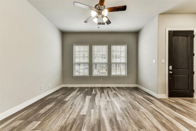 Building Photo - 1514 Windermere Way
