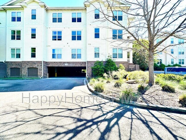 Building Photo - 2244 Ashley Crossing Dr