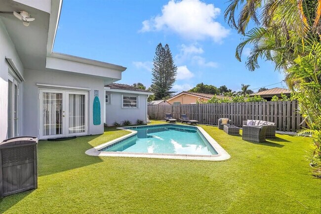 Foto del edificio - 1684 SE 10th Ave