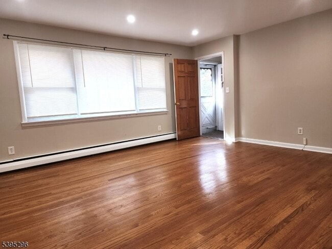 Building Photo - 84 Reservoir Ave