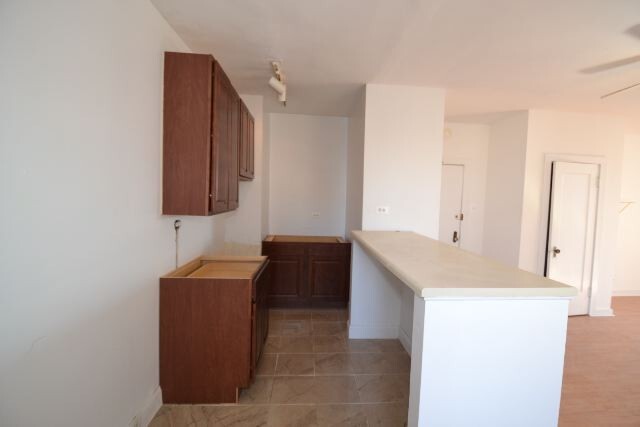 Foto del edificio - 941 W Carmen Ave
