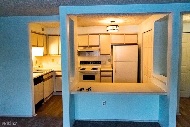 Building Photo - 2 br, 1 bath Condo - 3502 Davenport Ct Apt C