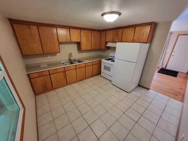 Building Photo - 6610 Carman Dr