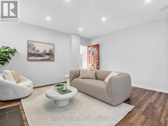 Photo du bâtiment - 1303 Woodbine Ave